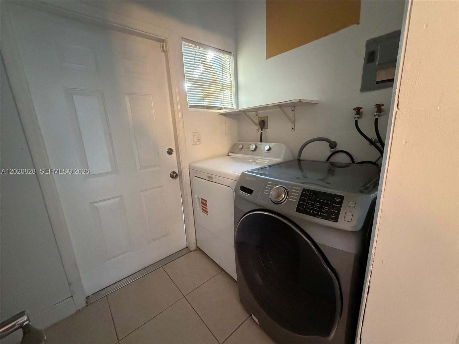 12235 Southwest 40th Street Miami, FL 33175 - Photo 4 of 7