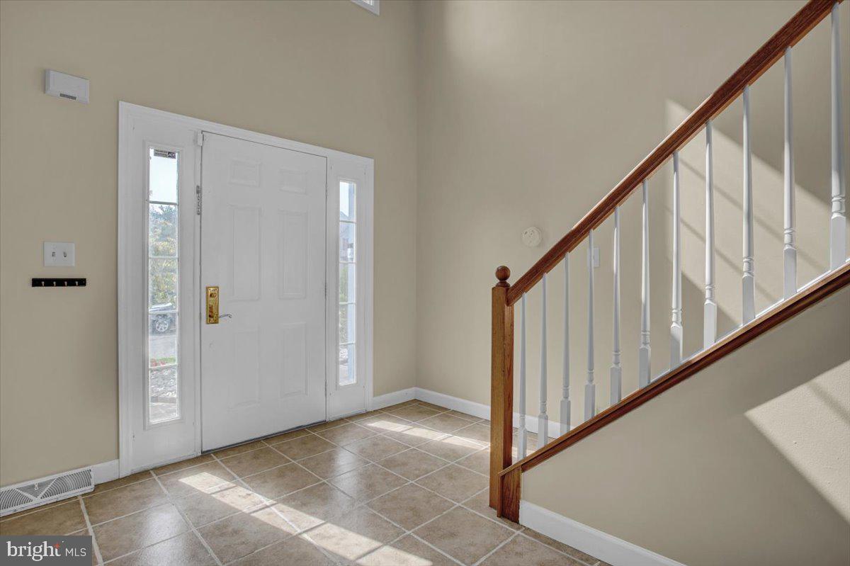 1024 Ithaca Street Reading, PA 19605 - Photo 2 of 41