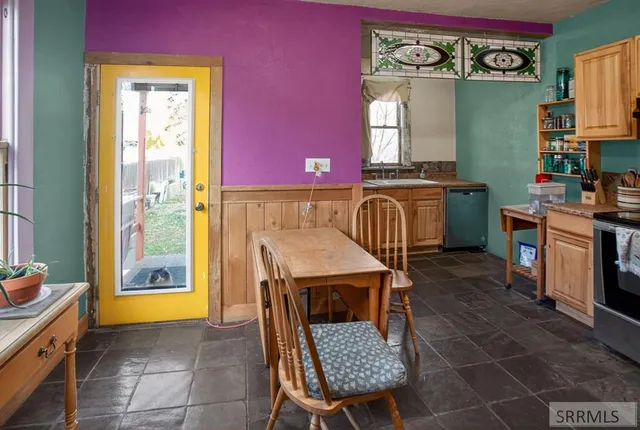 $180,000 | 334 South 6th Avenue, Pocatello, ID 83201