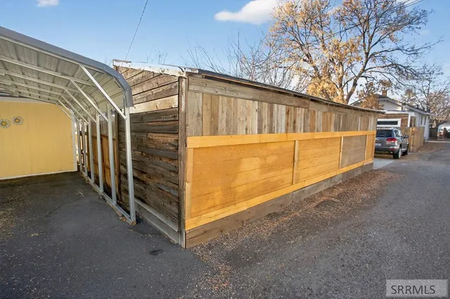 $180,000 | 334 South 6th Avenue, Pocatello, ID 83201