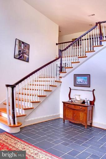 25154 Orange Springs Road Orange, VA 22960 - Photo 7 of 30 Staircase