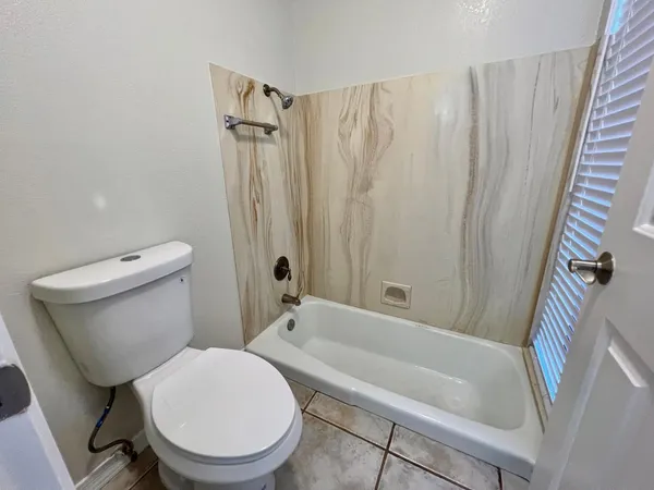 $2,449 | 1762 West Isleta Avenue, Mesa, AZ 85202
