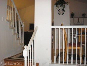 142 Eagle Ridge Road Lake Orion, MI 48360 - Photo 12 of 12 Stairs to main &lower