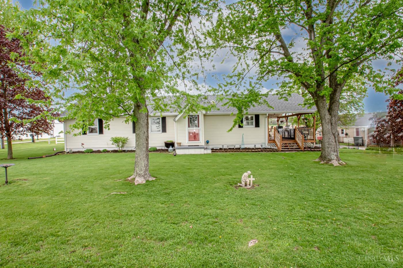 3202 Borradaile Road Eaton, OH 45320 - Photo 3 of 40