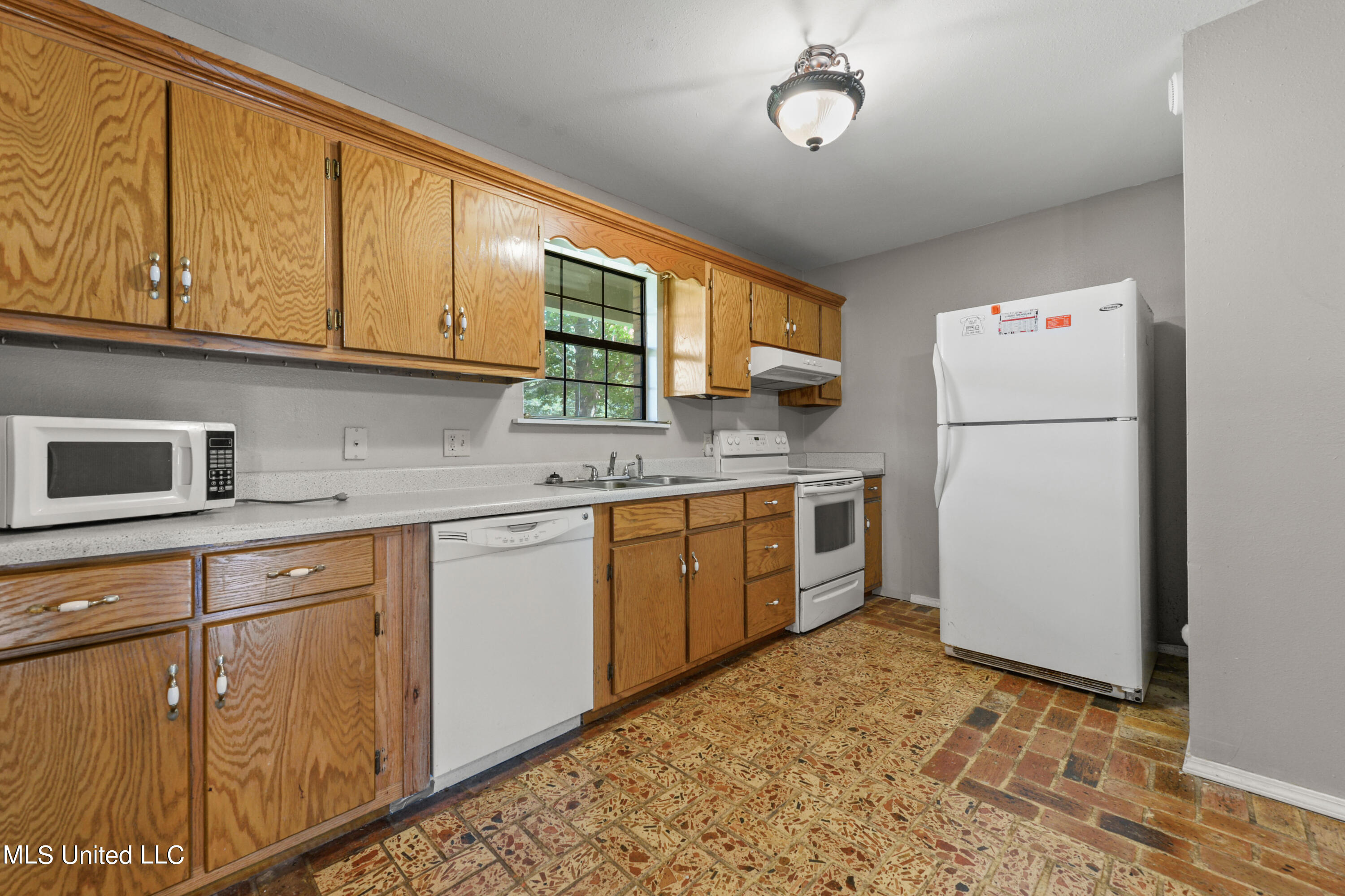 19408 Baria Road Moss Point, MS 39562 - Photo 26 of 40 029