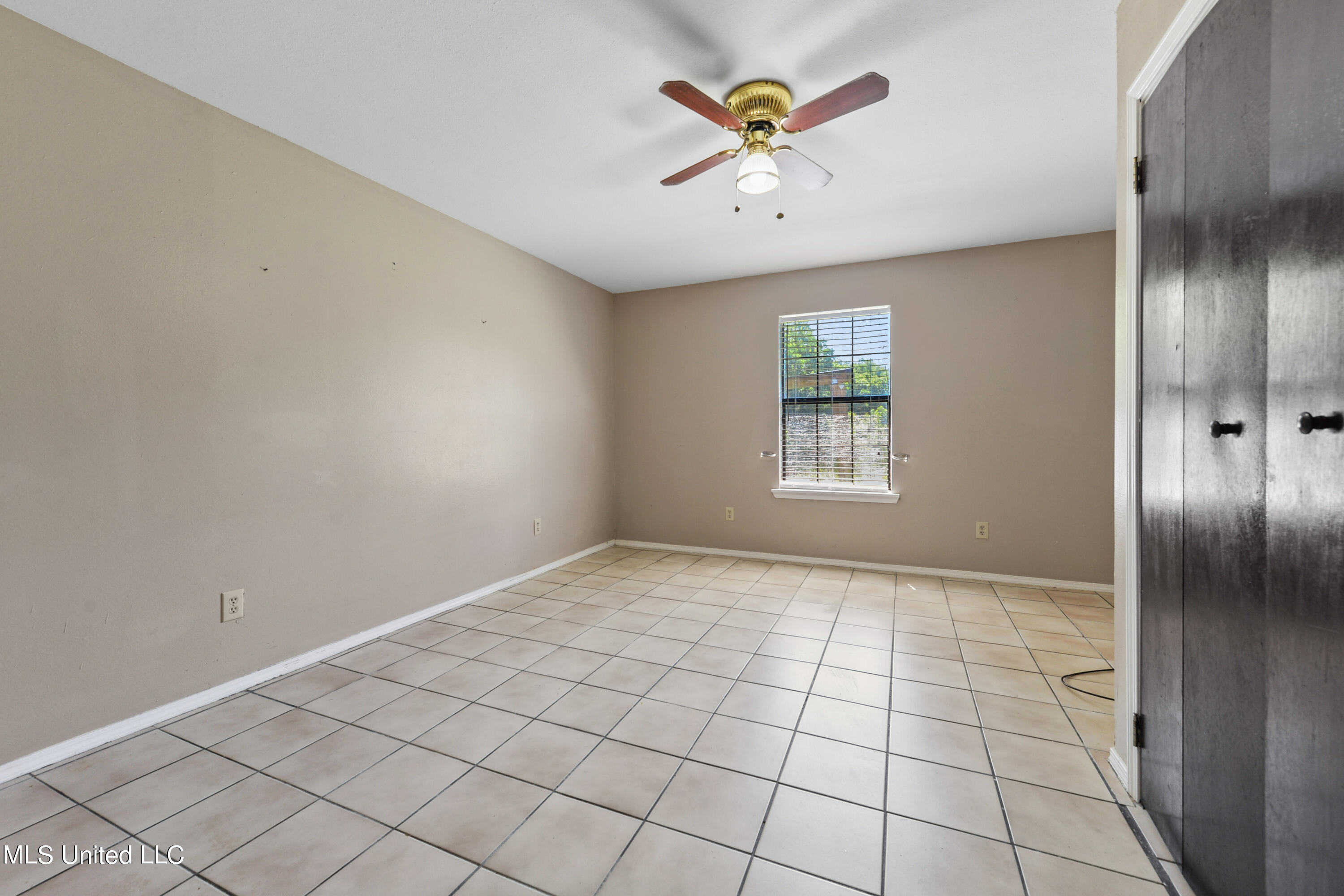 19408 Baria Road Moss Point, MS 39562 - Photo 33 of 40 033