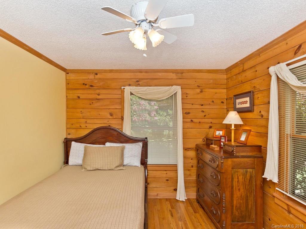 320 Mallard Road Lake Lure, NC 28746 - Photo 24 of 34 Gallery Image 24