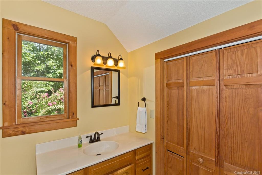 320 Mallard Road Lake Lure, NC 28746 - Photo 32 of 34 Gallery Image 32