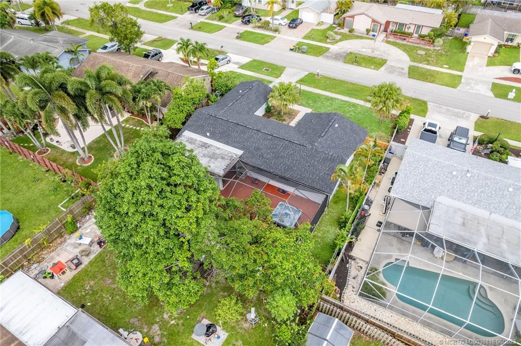 22748 Neptune Road Boca Raton, FL 33428 - Photo 31 of 35 Gallery Image 31