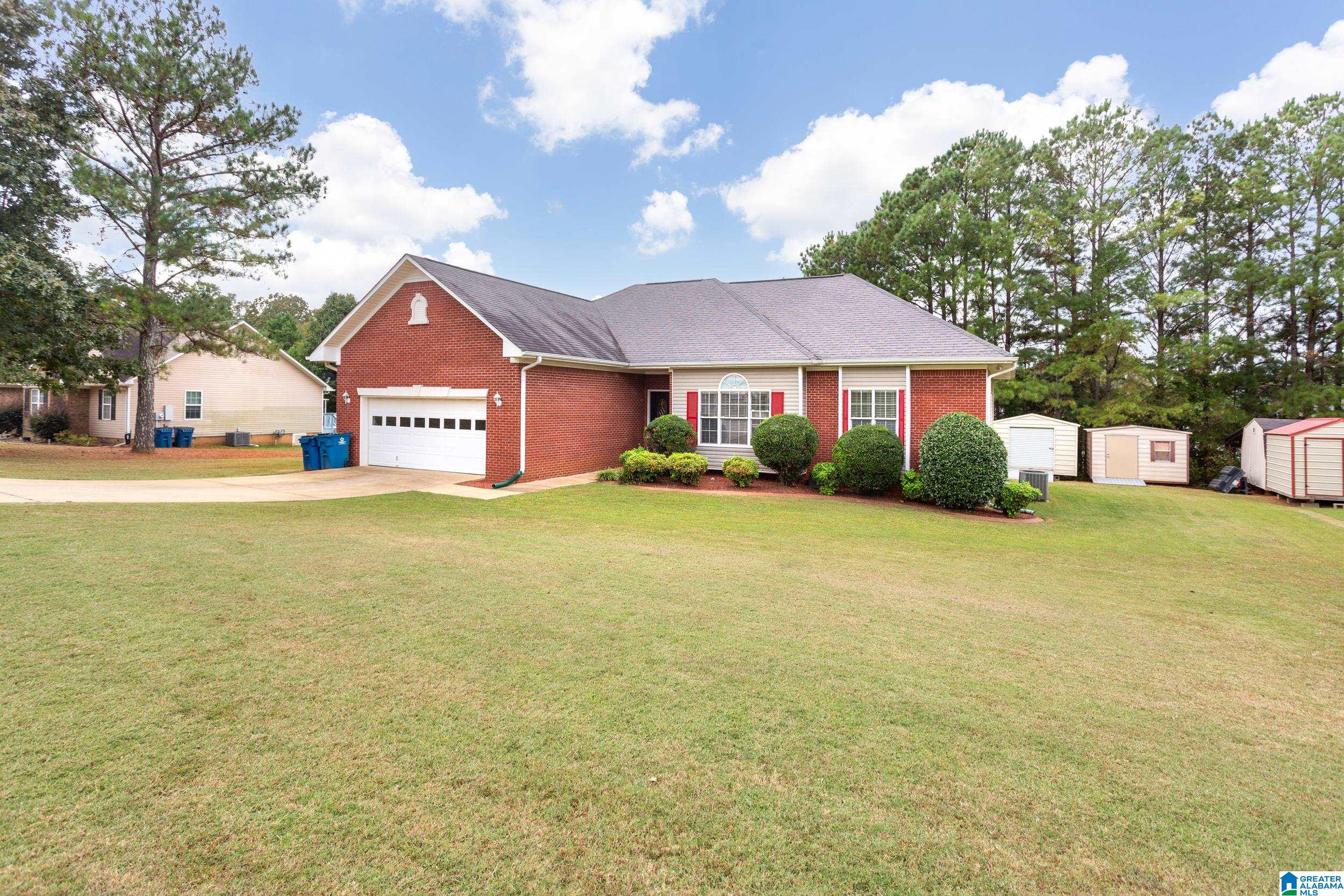 1502 Watson Way Northeast Jacksonville, AL 36265 - Photo 2 of 32