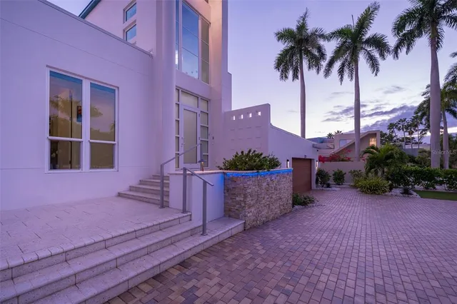 $9,650,000 | 222 Morningside Drive, Sarasota, FL 34236