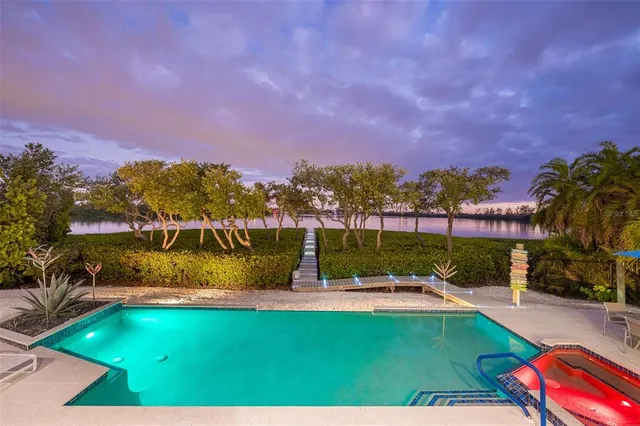 $9,650,000 | 222 Morningside Drive, Sarasota, FL 34236