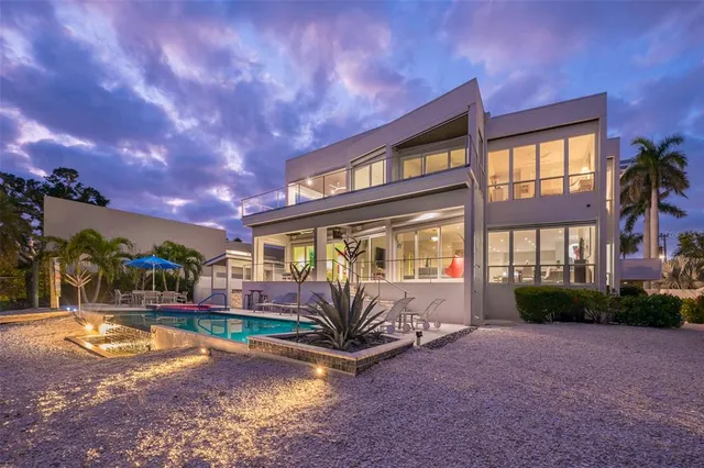 $9,650,000 | 222 Morningside Drive, Sarasota, FL 34236