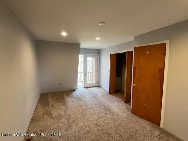 $1,750 | 490 Glasco Turnpike, Unit 2, Saugerties, NY 12477