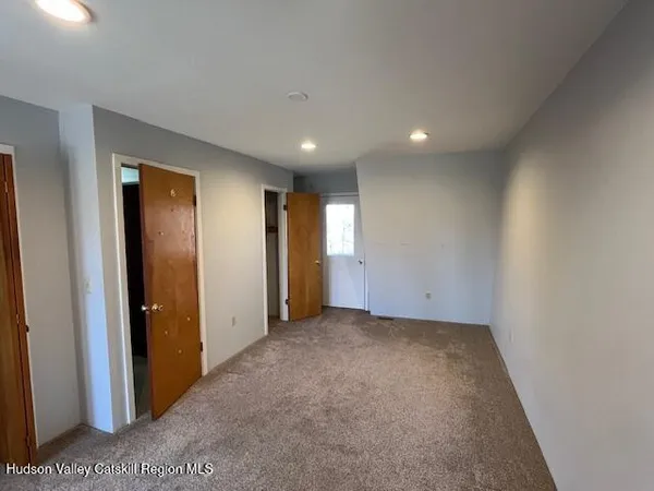 $1,750 | 490 Glasco Turnpike, Unit 2, Saugerties, NY 12477