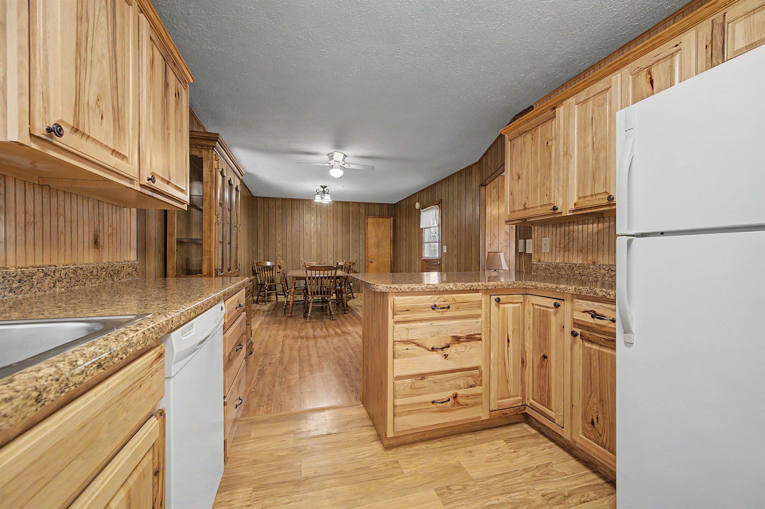 6921 Ivanhoe Road Ivanhoe, VA 24350 - Photo 35 of 75 Gallery Image 35