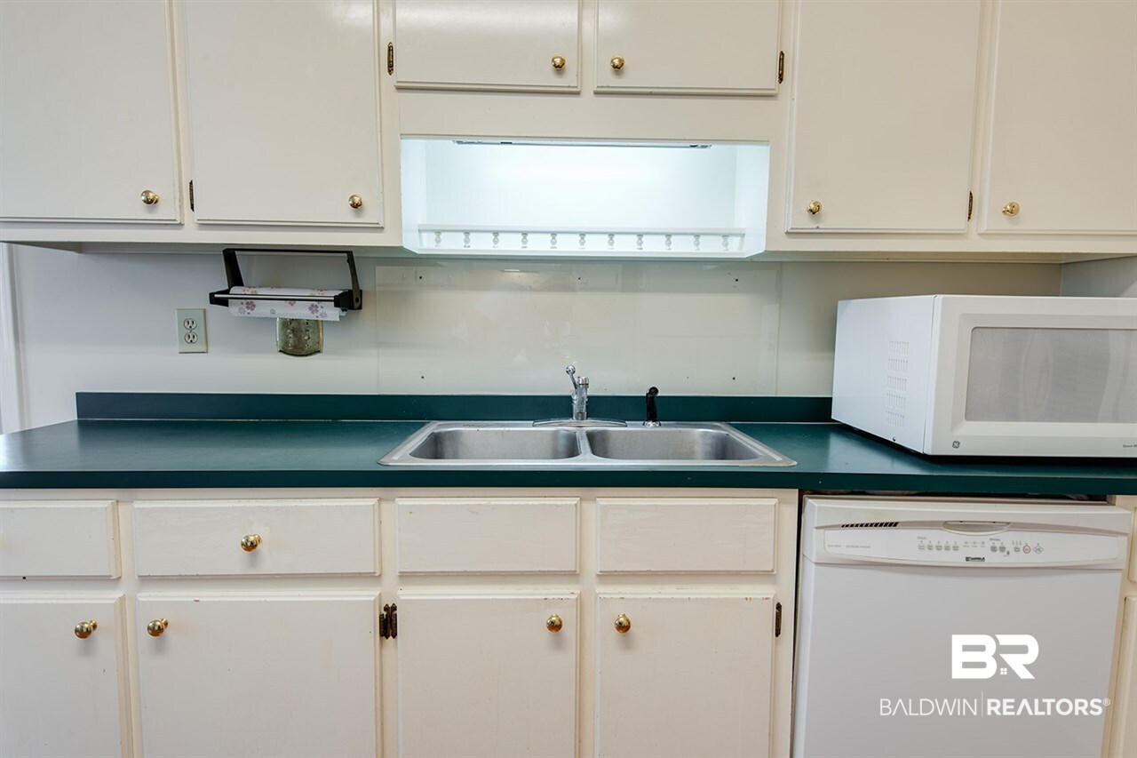 19 Felder Place Mobile, AL 36606 - Photo 9 of 26
