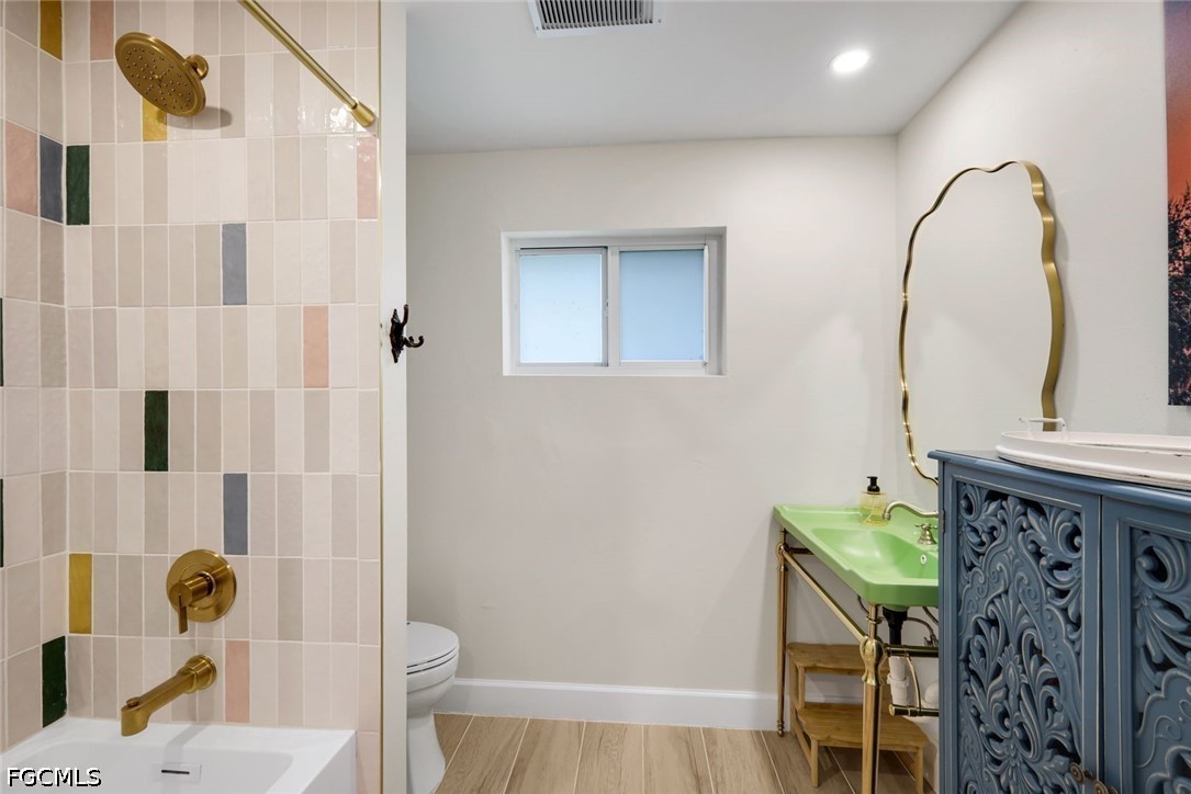 969 Fish Crow Road Sanibel, FL 33957 - Photo 19 of 34 Gallery Image 19