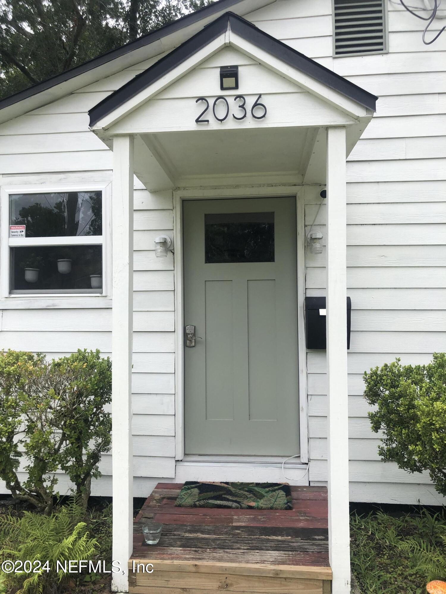 2036 Huntsford Road Jacksonville, FL 32207 - Photo 2 of 23 IMG_7783