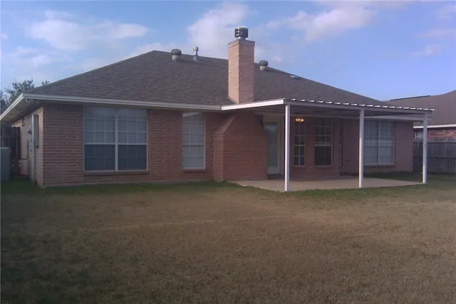 $1,800 | 220 Pronghorn Loop, College Station, TX 77845