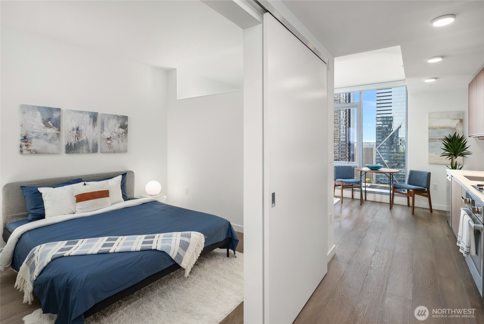 800 Columbia Street, Unit 1703 Seattle, WA 98104 - Photo 9 of 28