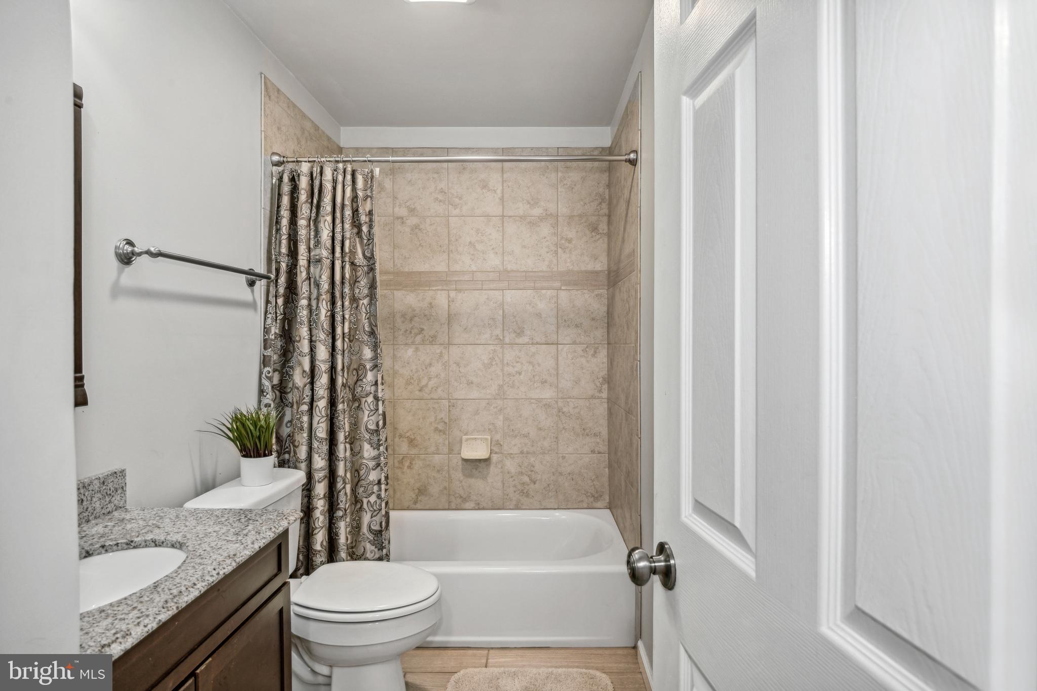 956 Tidewater Road Pasadena, MD 21122 - Photo 19 of 39 Gallery Image 19
