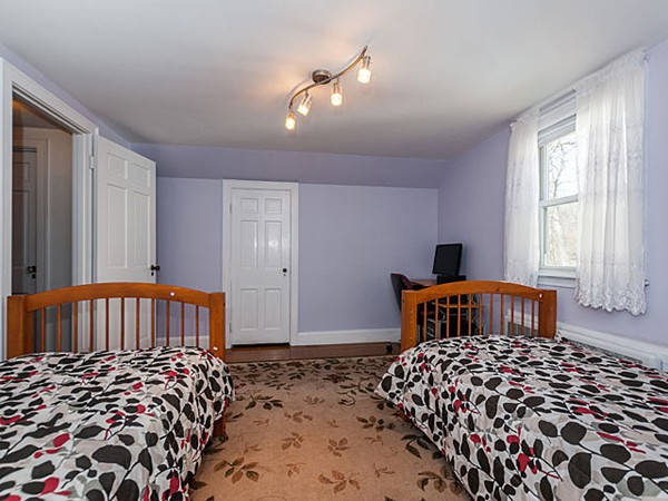 30 Oakmont Road Newton, MA 02459 - Photo 17 of 24
