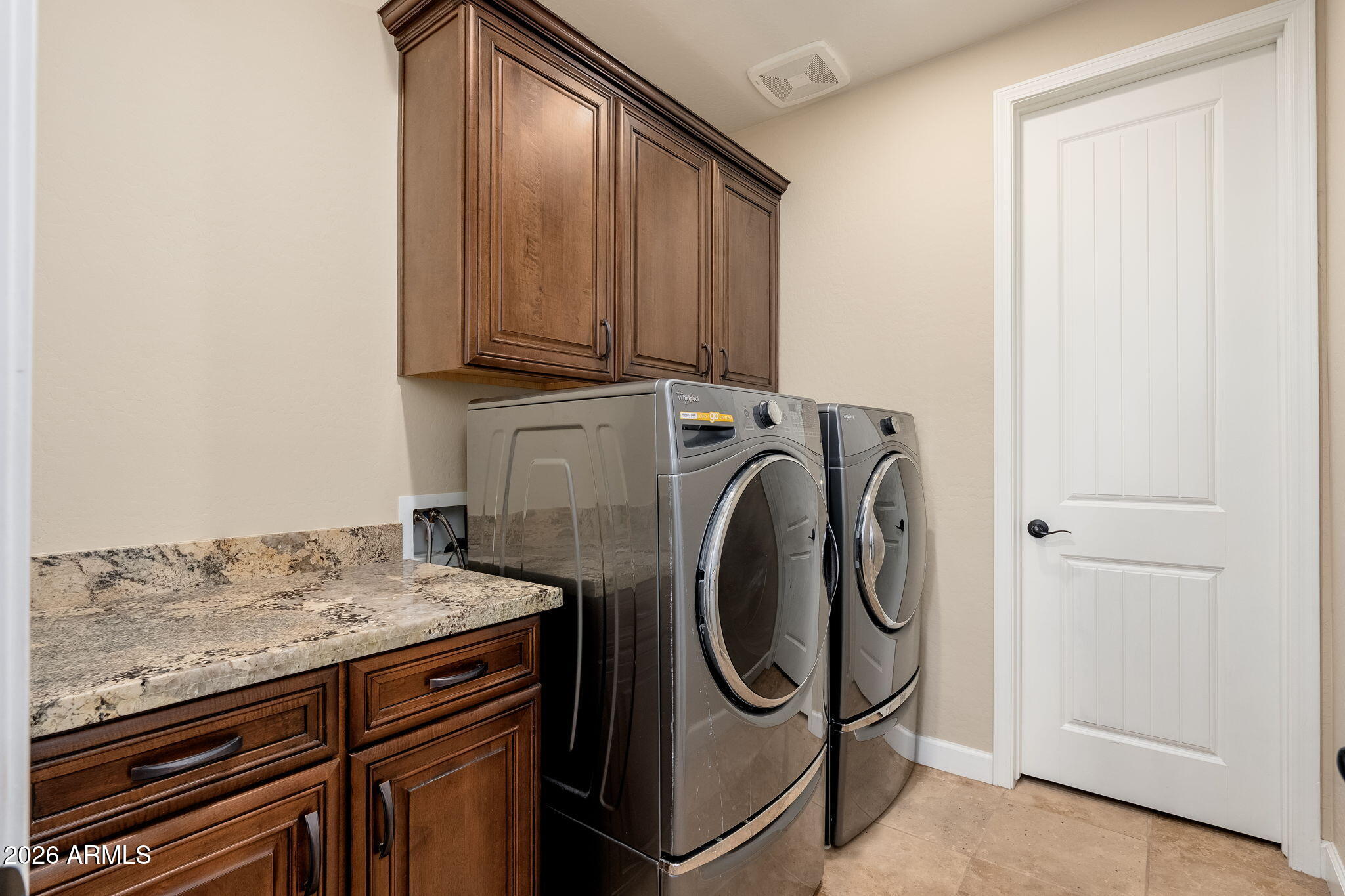 10052 East Bell Road Scottsdale, AZ 85260 - Photo 26 of 35 10052 E Bell Rd - 29