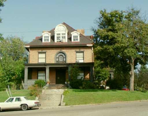 200 Monroe Street Rochester, PA 15074 - Photo 1 of 8 Exterior Front.