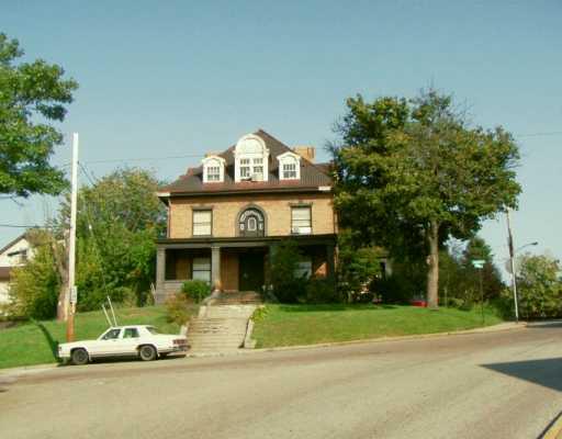 200 Monroe Street Rochester, PA 15074 - Photo 2 of 8 Exterior Front.