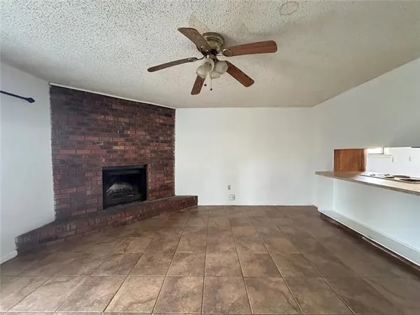 $1,650 | 1027 Arcadia Drive, Baton Rouge, LA 70810