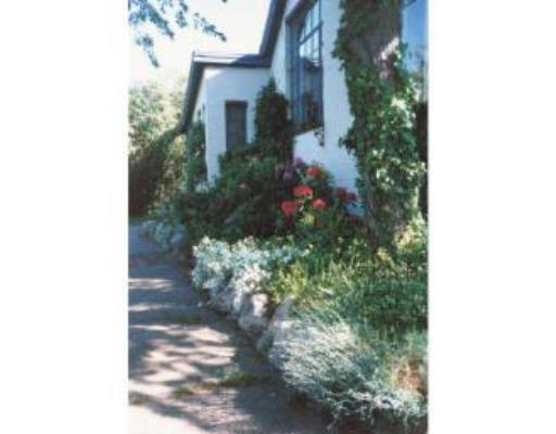 38 Grapevine Road Gloucester, MA 01930 - Photo 1 of 5