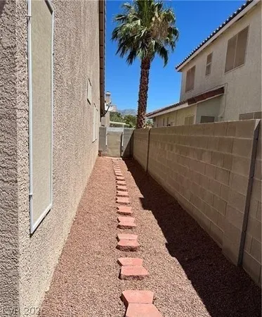 $1,800 | 1807 Desert Sage Avenue, North Las Vegas, NV 89031