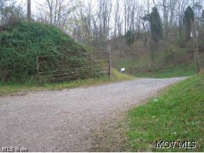 1 Ripley View Ripley, WV 25271 - Photo 7 of 12 Driveway
