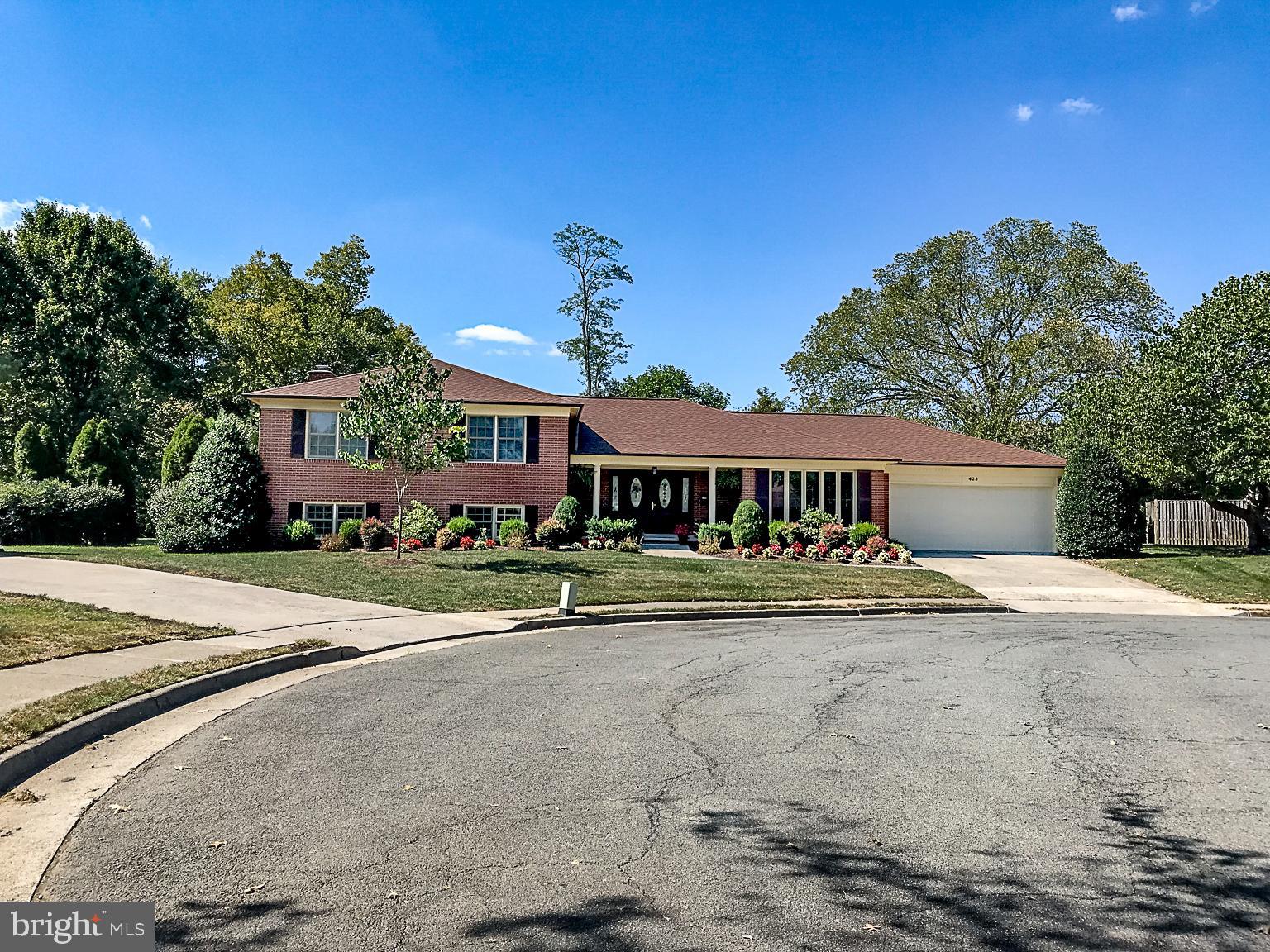 423 Mosby Drive Southwest Leesburg, VA 20175 - Photo 4 of 42 At the end of the cul de sac