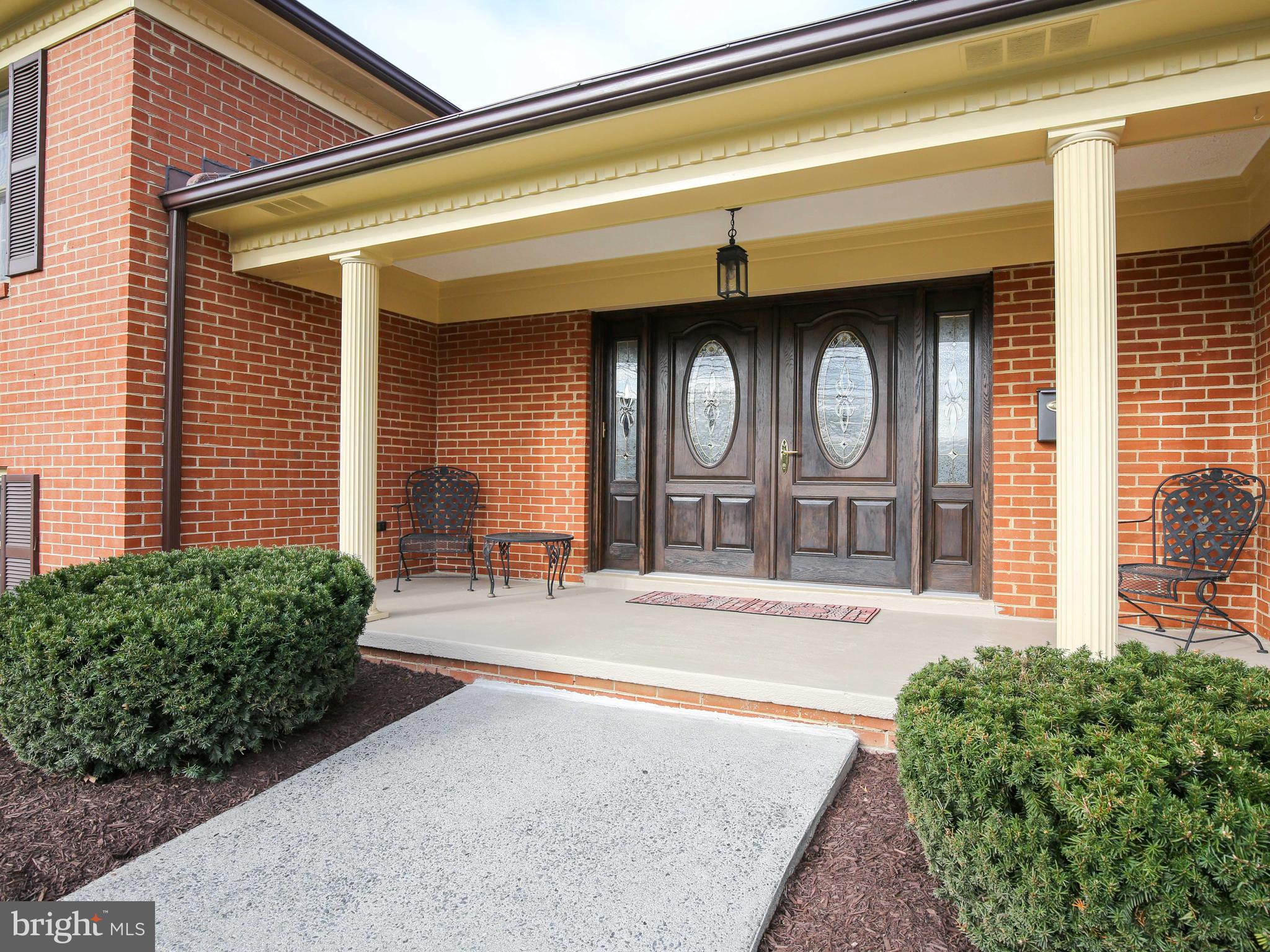 423 Mosby Drive Southwest Leesburg, VA 20175 - Photo 10 of 42