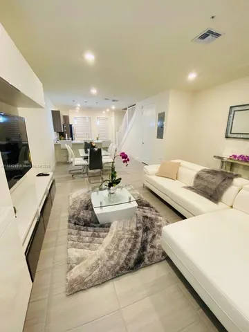 $4,400 | 6416 Northwest 102nd Court, Unit 108, Doral, FL 33178