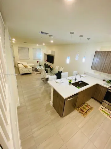 $4,400 | 6416 Northwest 102nd Court, Unit 108, Doral, FL 33178