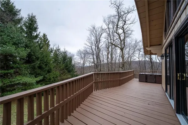 $699,999 | 266 Alpine Heights Road, Champion, PA 15622