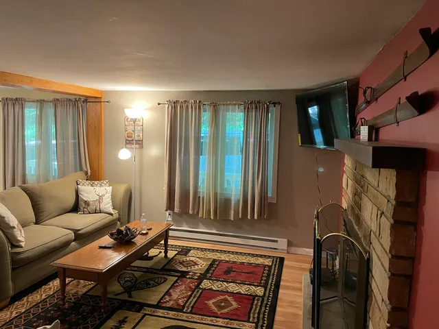 $1,995 | 138 Ski Trail, Pocono Lake, PA 18347