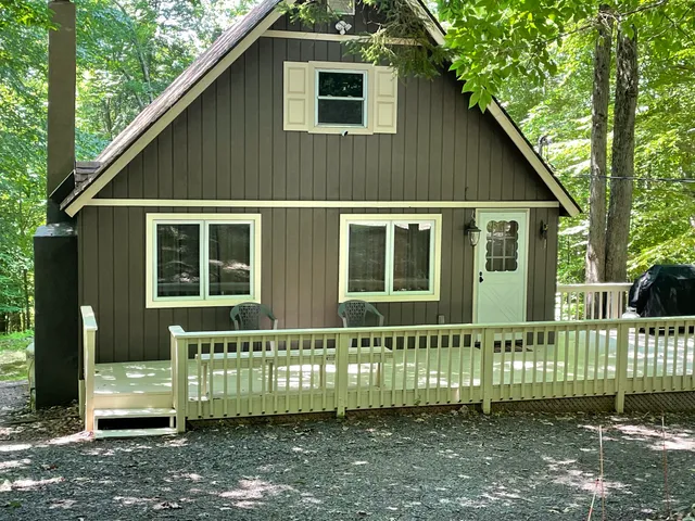 $1,995 | 138 Ski Trail, Pocono Lake, PA 18347