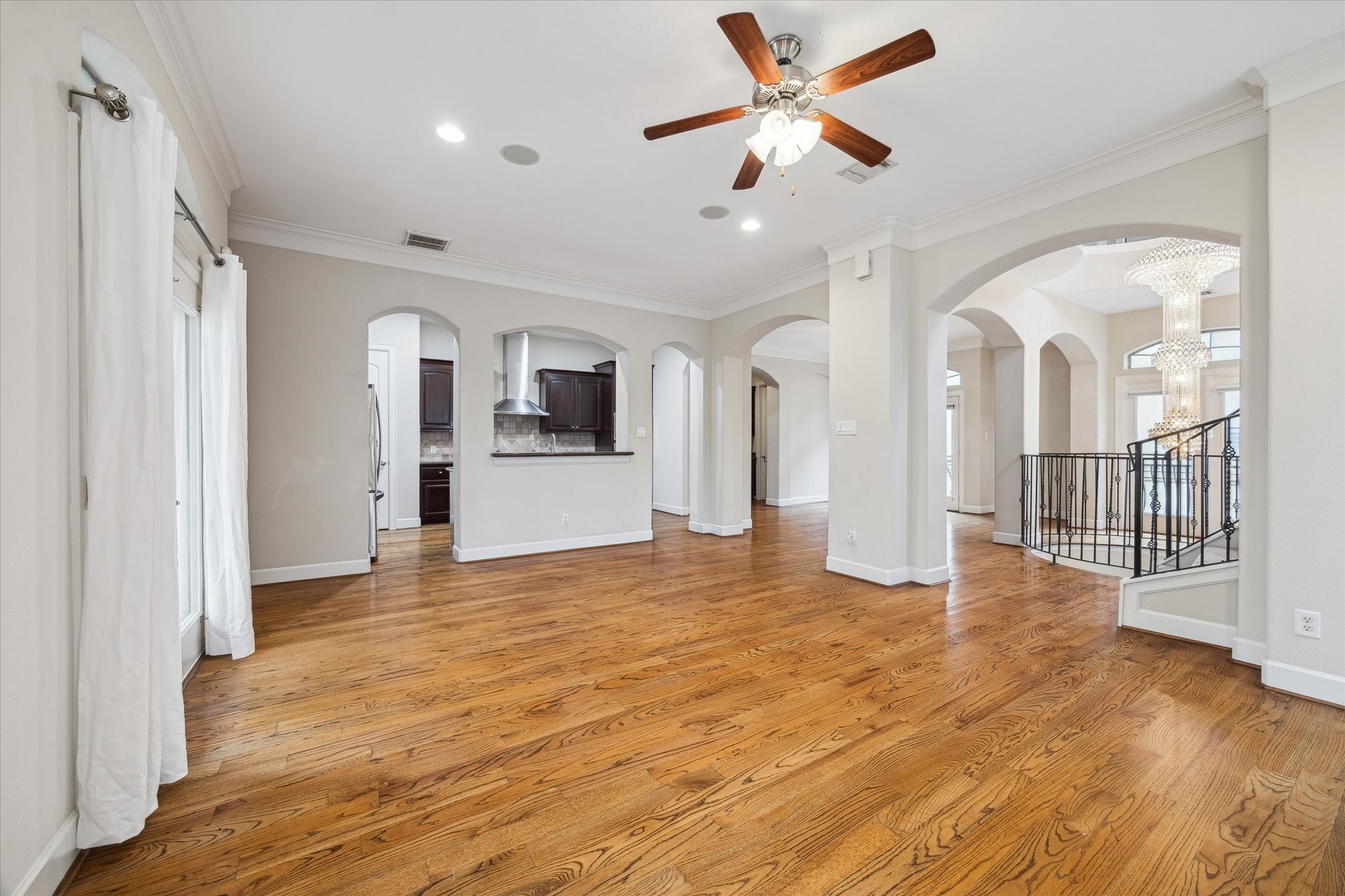 607 Oakley Street, Unit 3 Houston, TX 77006 - Photo 10 of 20