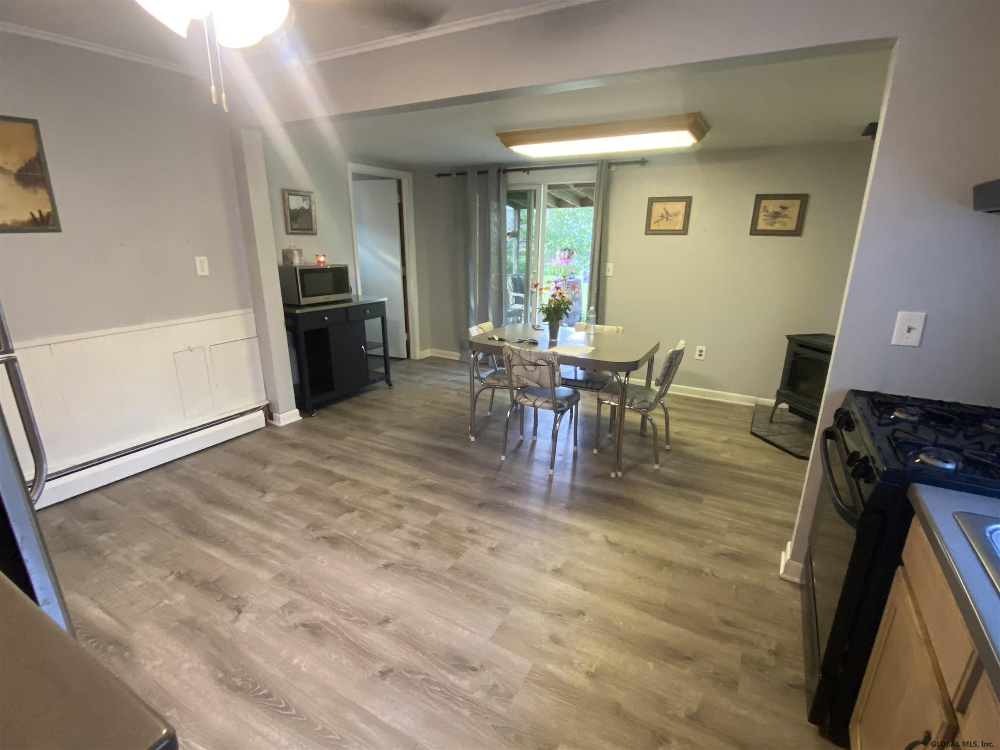 17 David Road Colonie, NY 12110 - Photo 15 of 19 Photo 15
