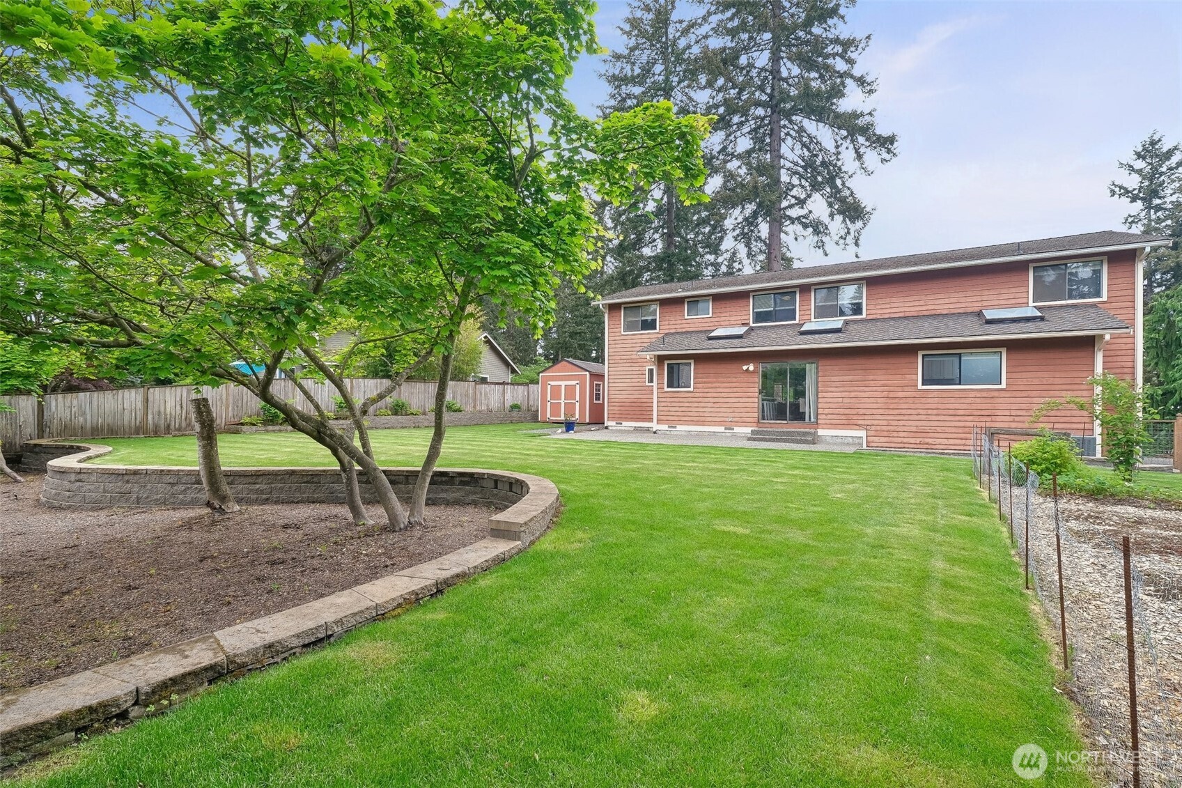21329 Oak Way Brier, WA 98036 - Photo 21 of 26
