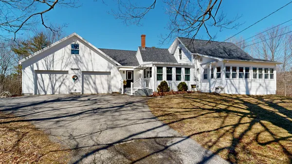 $400,000 | 386 East Avenue, Lewiston, ME 04240