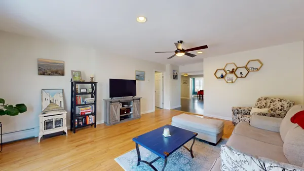 $400,000 | 386 East Avenue, Lewiston, ME 04240