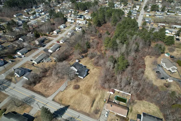 $400,000 | 386 East Avenue, Lewiston, ME 04240