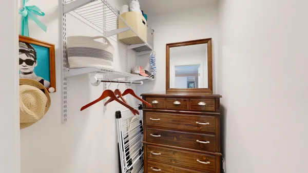 $400,000 | 386 East Avenue, Lewiston, ME 04240