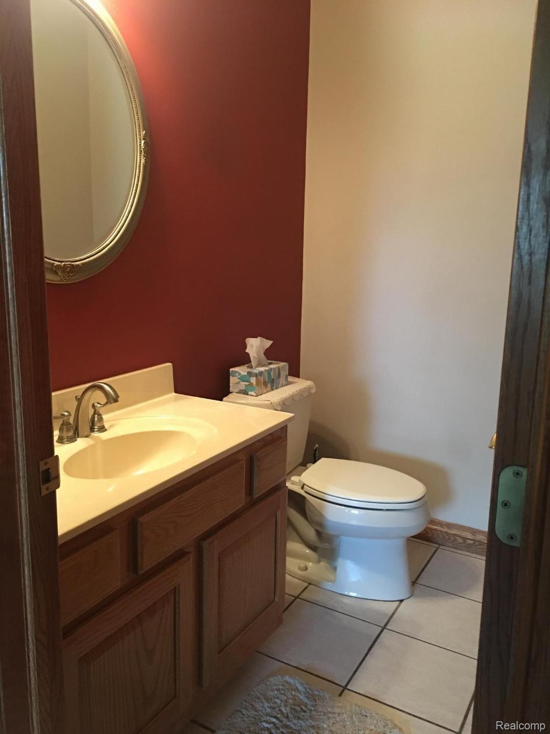 13214 Exeter Road Carleton, MI 48117 - Photo 11 of 38 ext half ba.jpg
