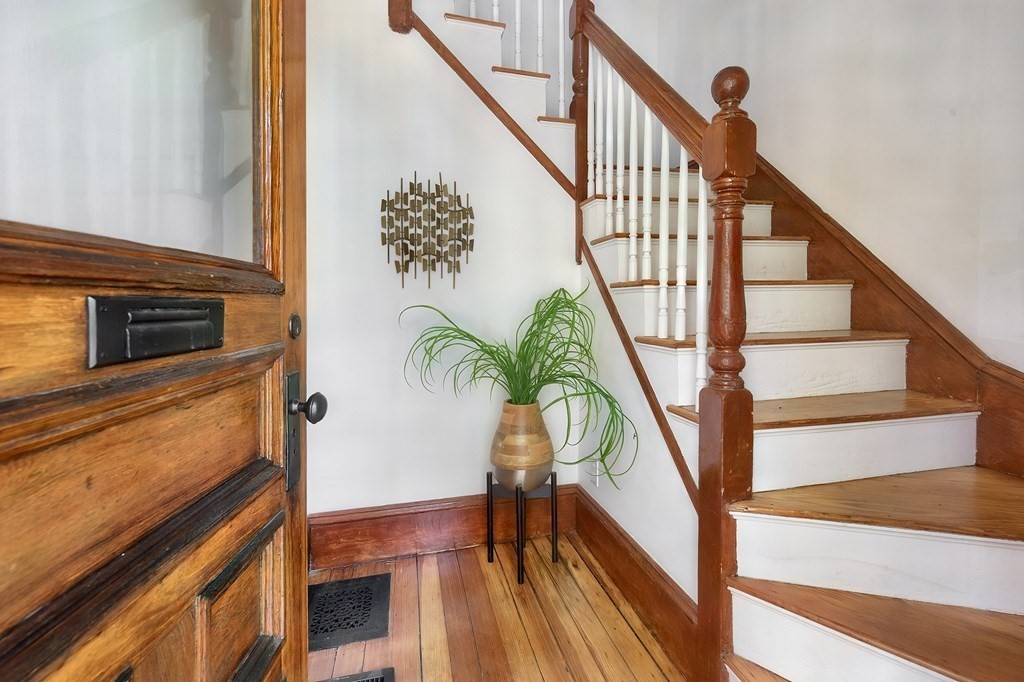 33-35 Gold Star Road Cambridge, MA 02140 - Photo 2 of 31